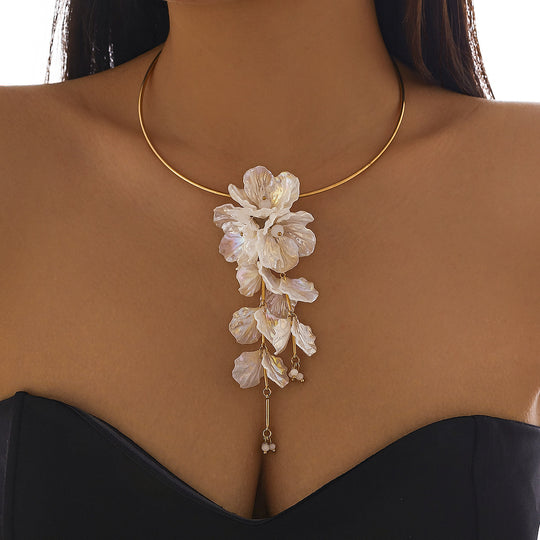 Bloom Pop CCB Flower Necklace