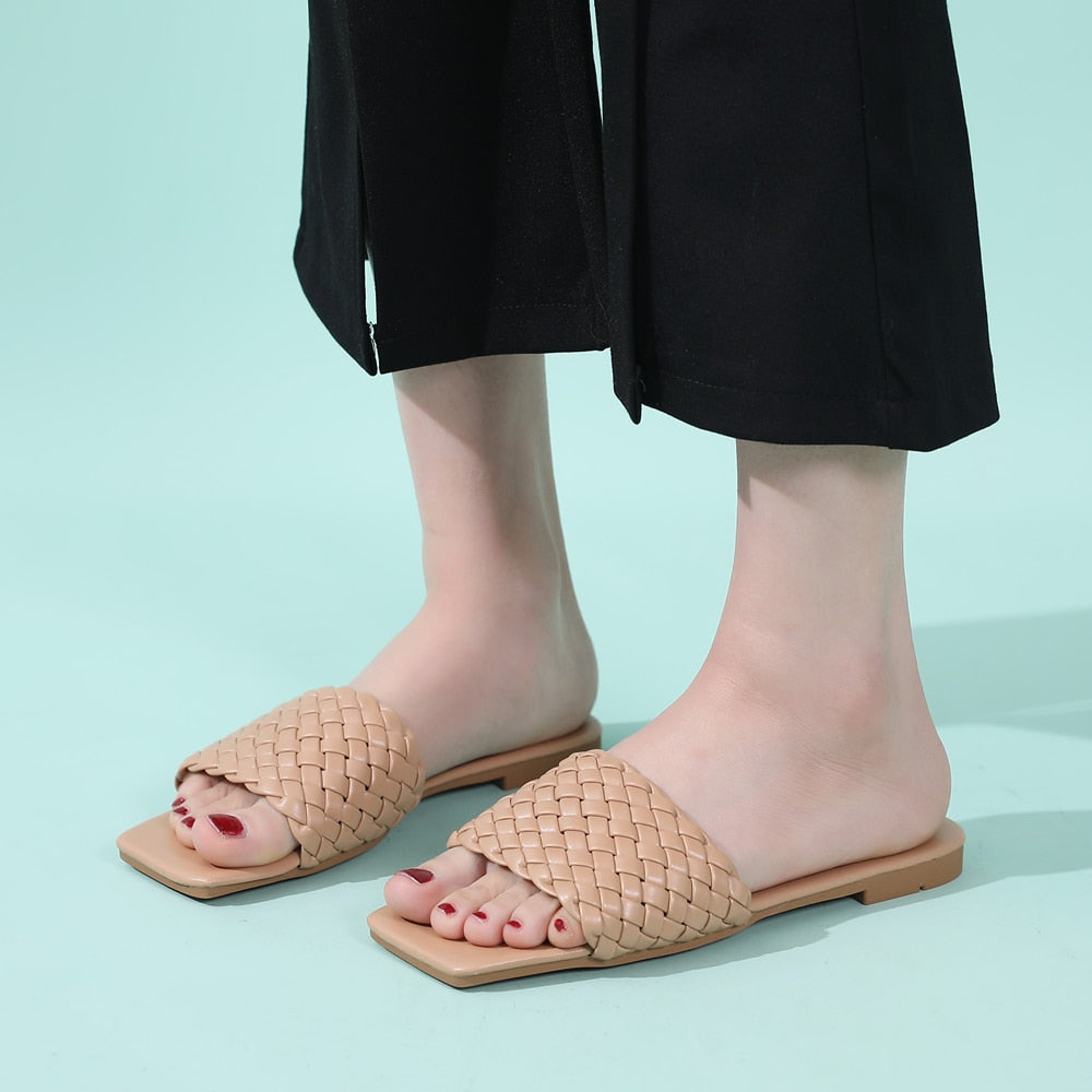 CozyCharm Towel-Textured Beach Slippers