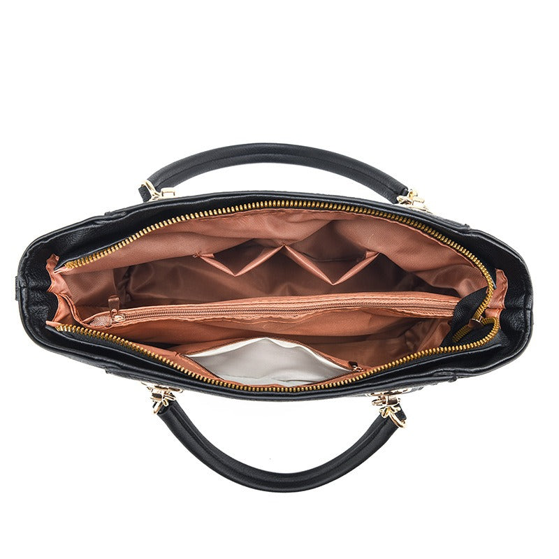 Vintage Chic Chain Shoulder Tote