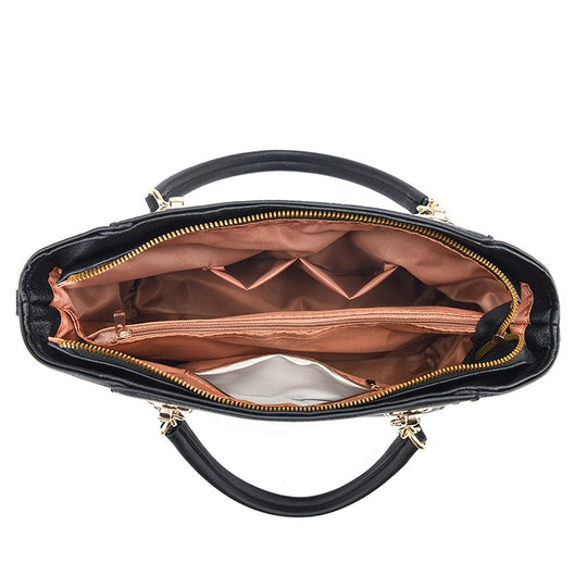Vintage Chic Chain Shoulder Tote