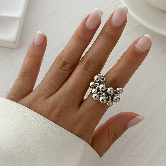 Pearl Twist Hollow Ring