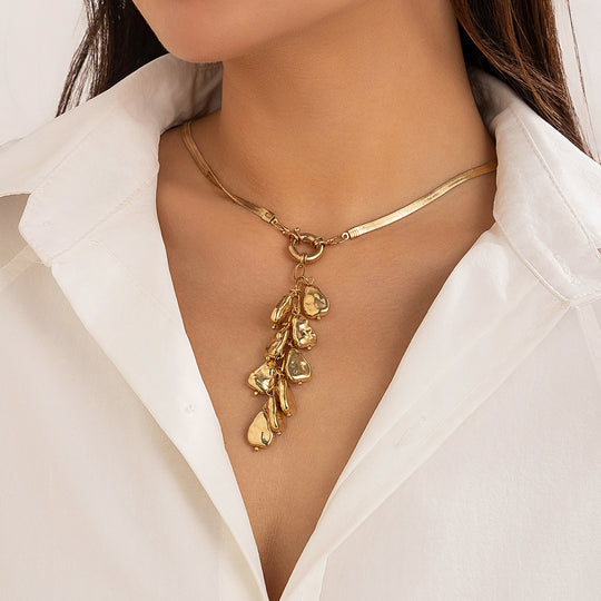 Baroque Palace Pearl Tassel Necklace – Retro Geometric Snake Chain