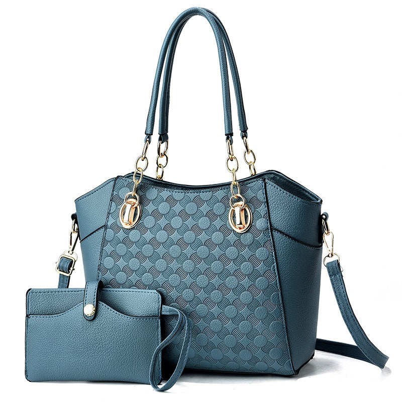 Vintage Chic Chain Shoulder Tote