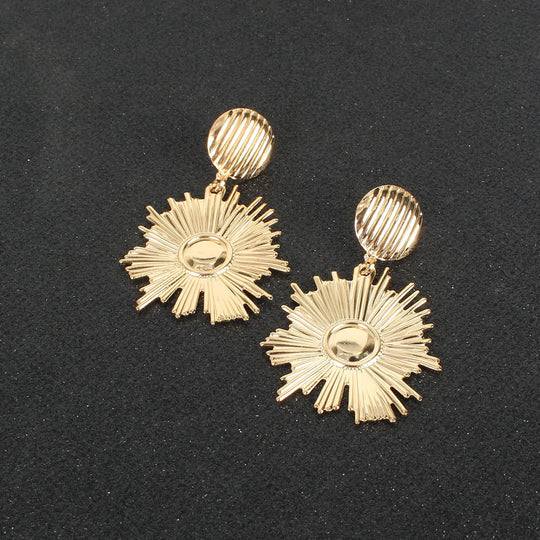 Retro Alloy Flower Long Earrings Fashionable Earrings For Women