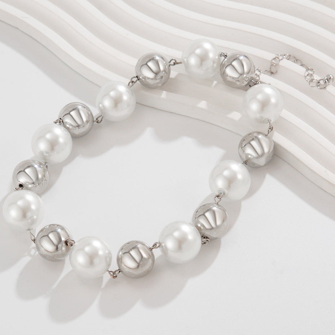 Luxe Pearl Punk Choker – Imitation Pearl Large Bead Short Necklace
