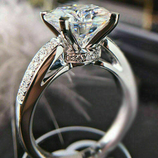 Korean Light Luxury Flower Bud Ring