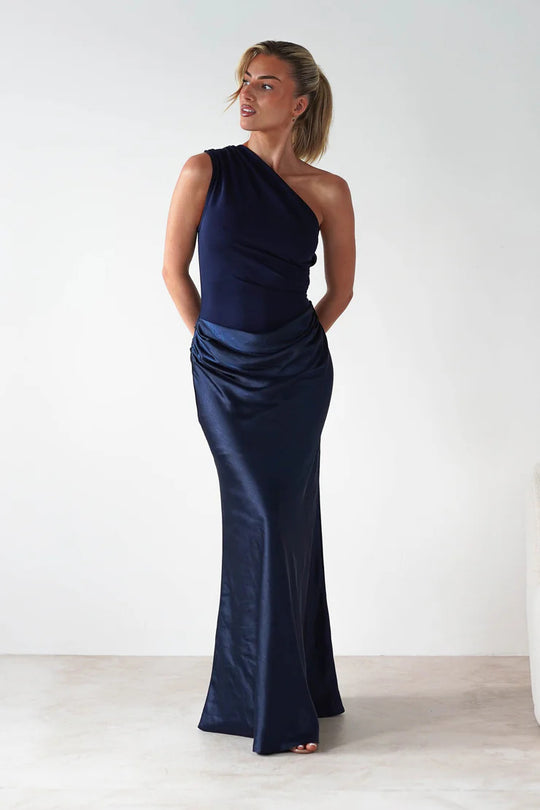 Luxe One-Shoulder Splice Gown Dress