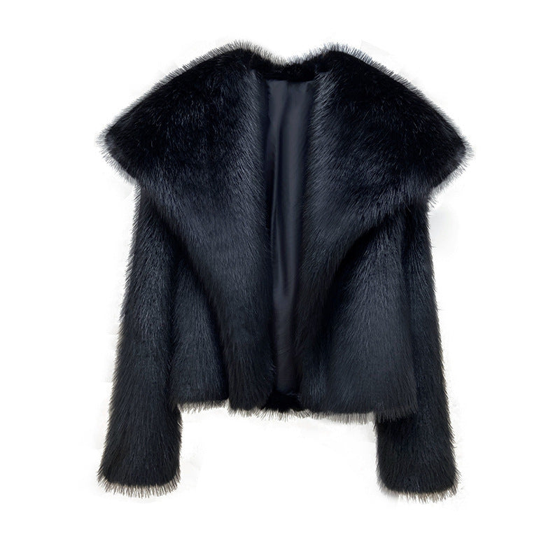 Large Lapel Faux Fur Coat – Elegant Winter Style