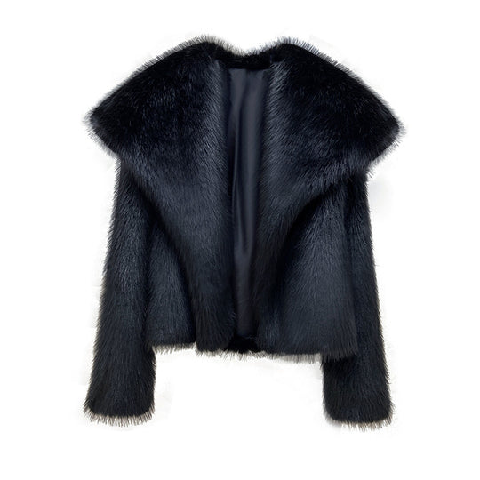 Large Lapel Faux Fur Coat – Elegant Winter Style