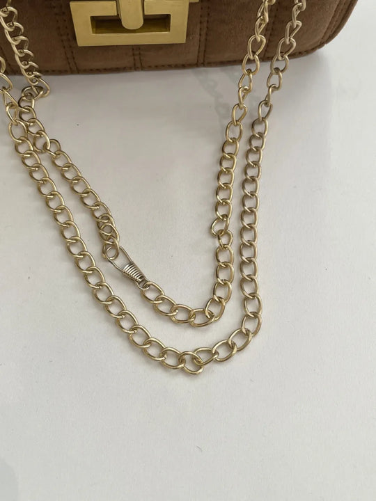 ChainAura – Minimalist Shoulder Bag