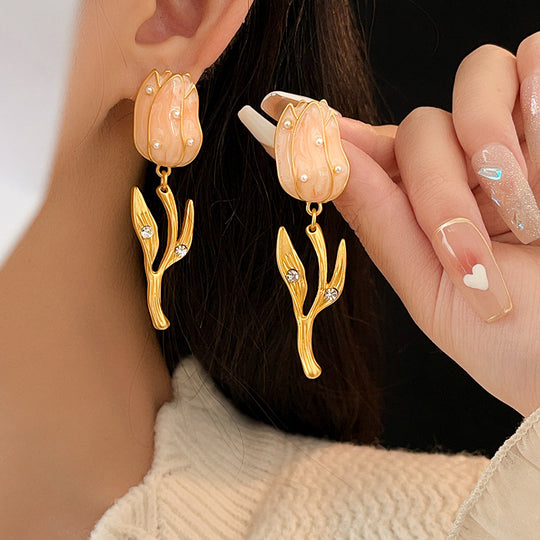 Oil dripping tulip pearl earrings