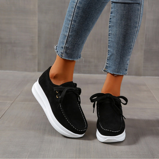 Breeze Lace Sneakers