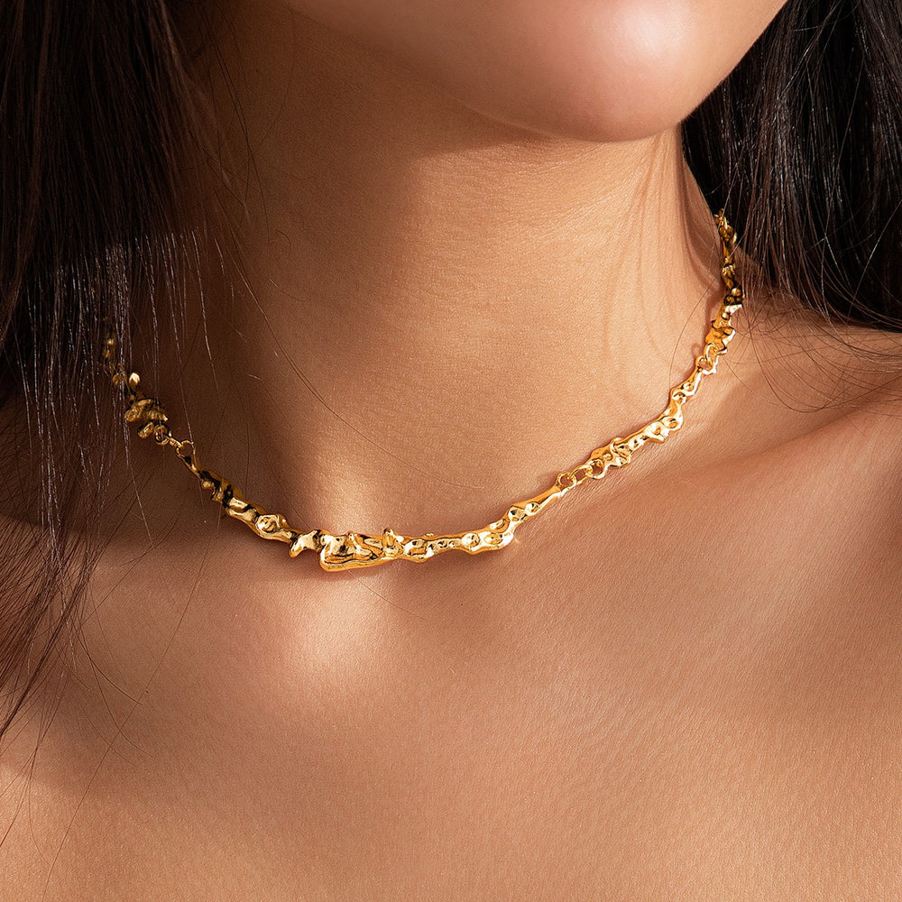 Liquid wrinkled irregular collar choker metal lava necklace