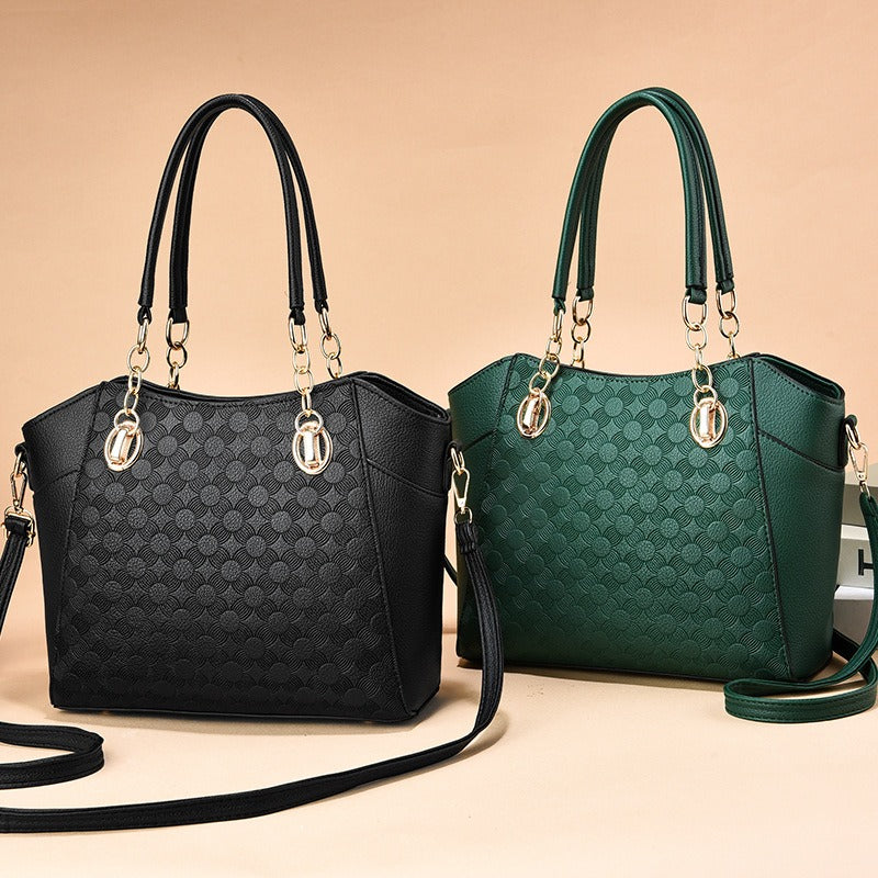 Vintage Chic Chain Shoulder Tote