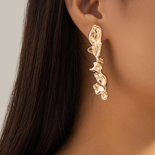 Liquid wrinkled irregular collar choker metal lava necklace